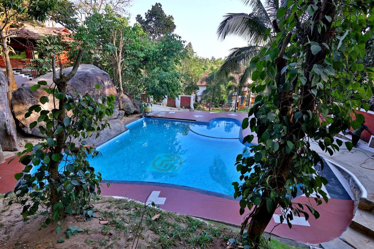 Edakkal Village Resort Ambalavayal Exterior photo